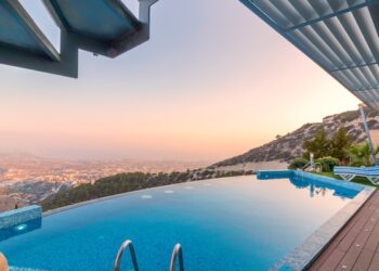 pool-handrails